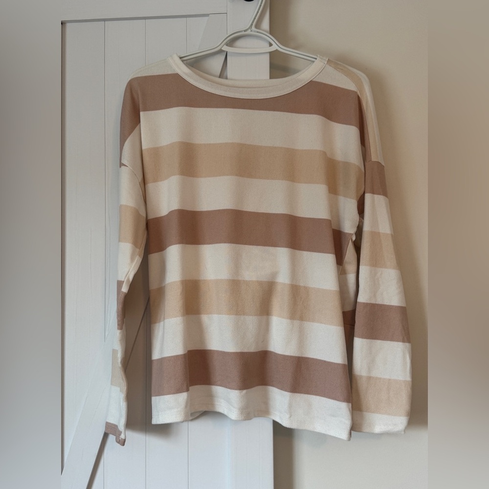 Gilli women’s open back long sleeve t-shirt